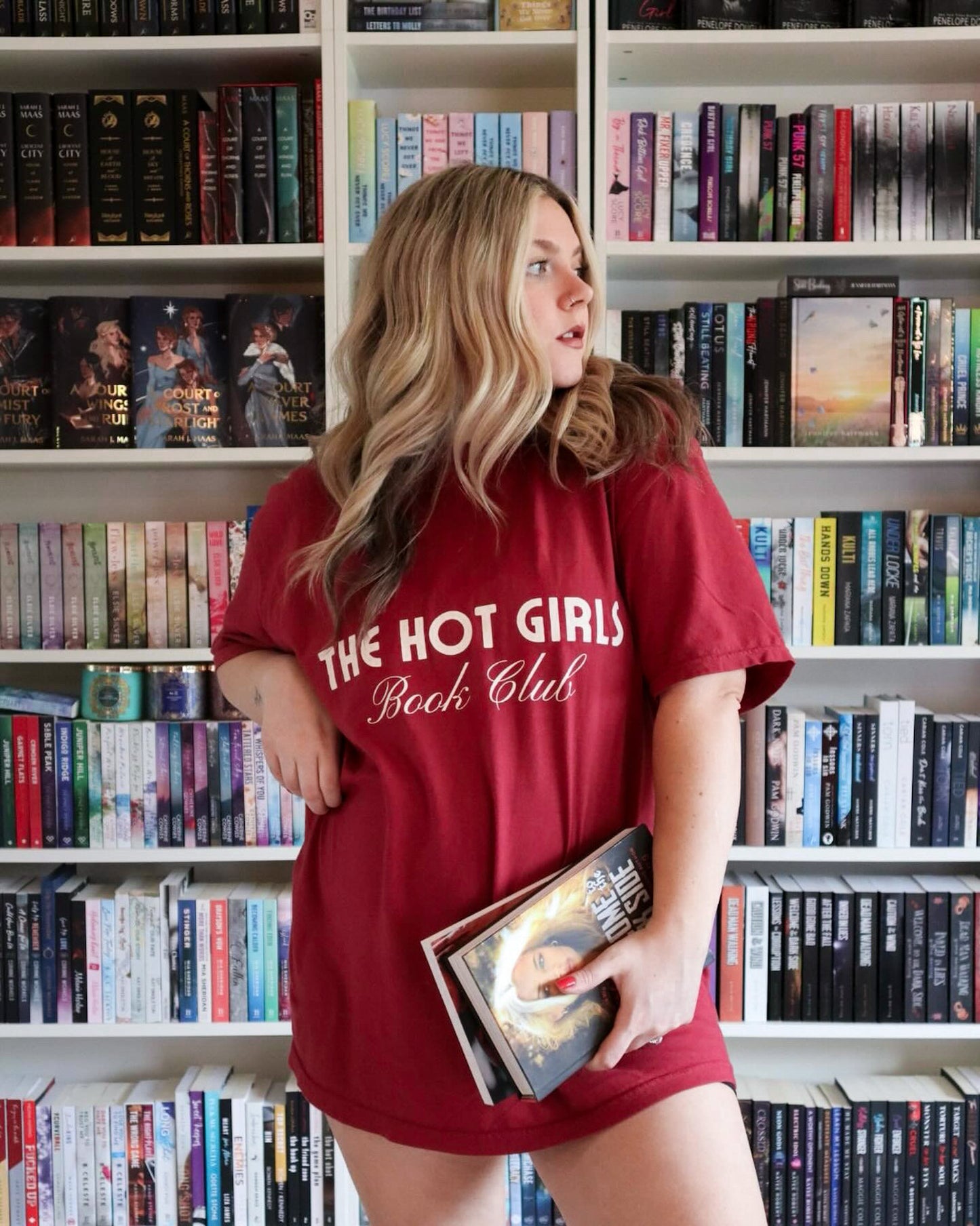 'The Hot Girls Book Club' T-Shirt